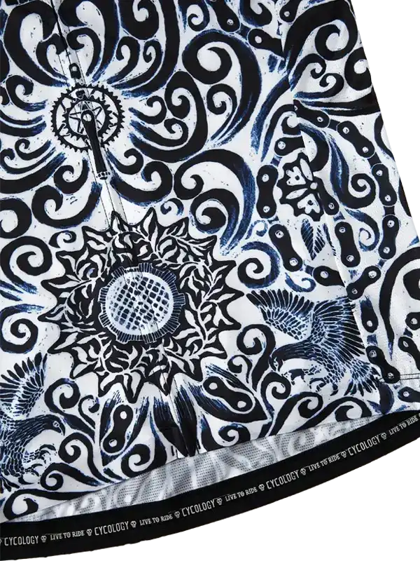 Close up of Cognoscenti Men's Navy Short Sleeve Reborn Cycling Jersey