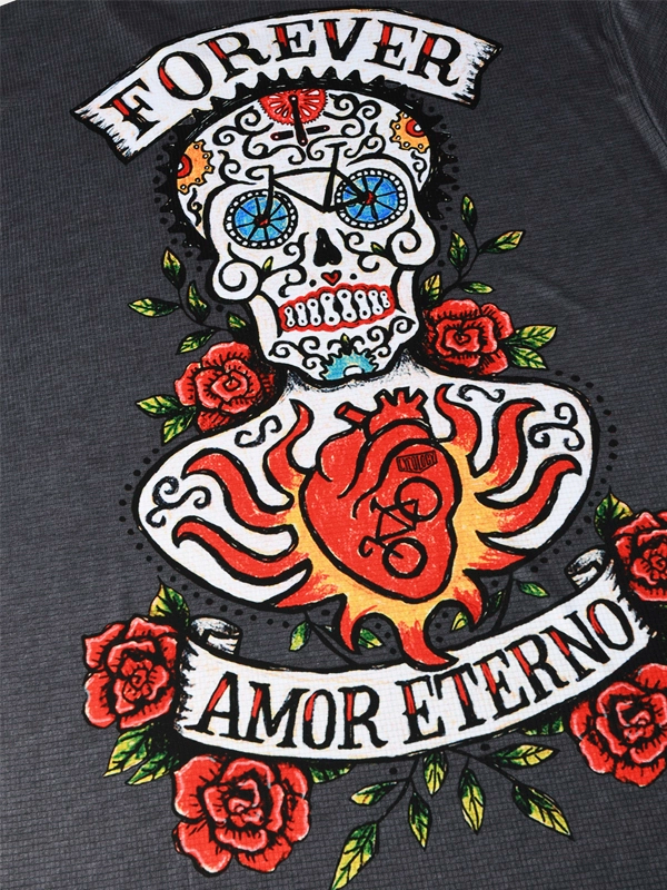 Back design on a garment with a skull, heart, and roses, featuring the text 'Forever Amor Eterno'.