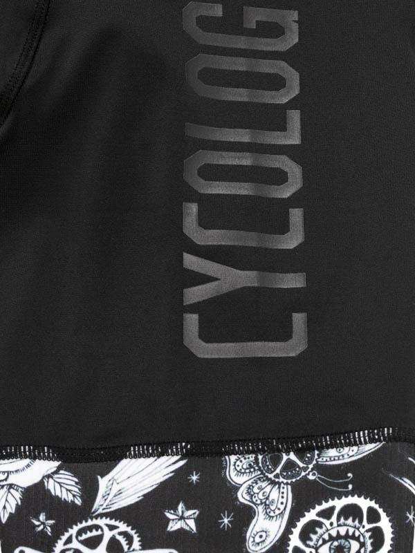 Black cycling jersey with 'CYCOLOG' text and white gear, butterfly, star print design